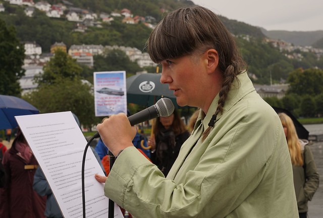 Appell under DEMO FOR FRED I PERSIABUKTA (av Gitte Sætre)